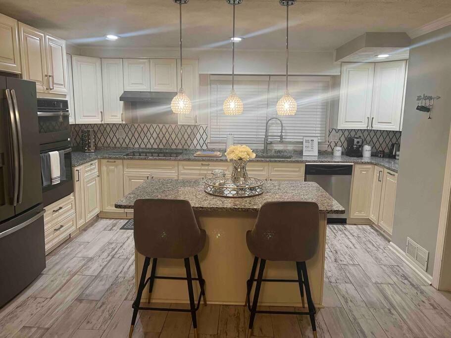 Renovated 3Bedroom 2.5Bath 2 Story House W/ Garage Lawrenceville Exterior foto